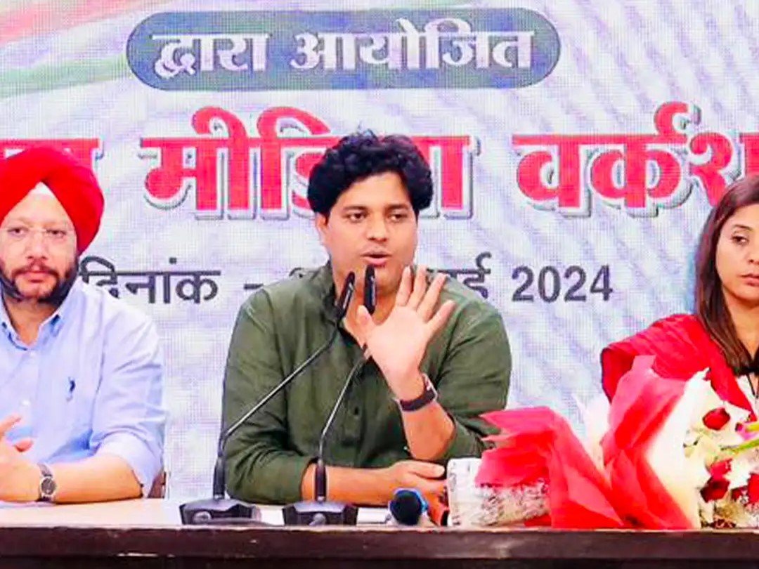 imranpratapgarhi Image 2